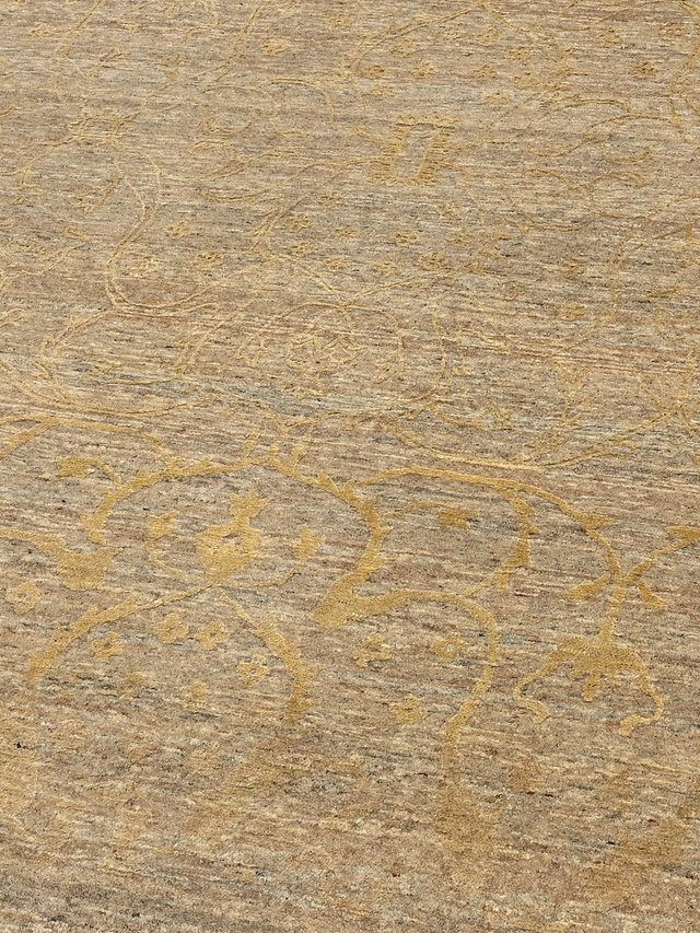 Lucid Handgeknüpfte Teppiche aus Wolle und Seide