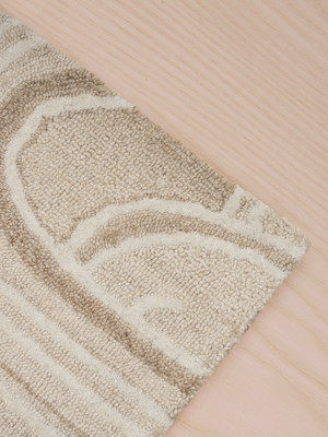 Solene Hand-tufted Wool Geometric Rug - Beige