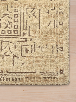 Srija Hand-knotted Wool Persian Rug - Beige