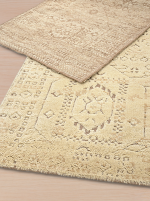 Srija Hand-knotted Wool Persian Rug - Beige