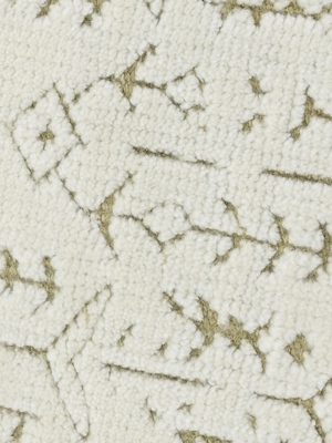 Saavi Hand-knotted Wool Persian Rug - Off-White