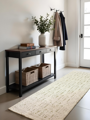 Saavi Hand-knotted Wool Persian Rug - Off-White