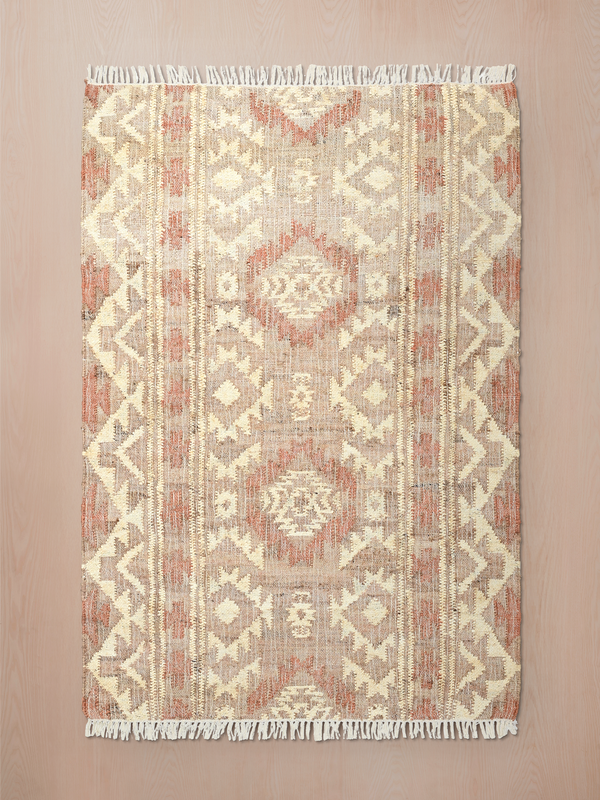 Zaara Hand-woven Jute Kilim Rug - Beige