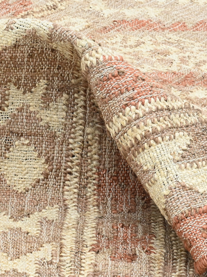 Zaara Hand-woven Jute Kilim Rug - Beige