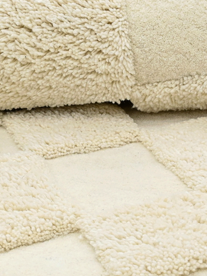 Zeba Hand-tufted Wool Geometric Rug - Ivory