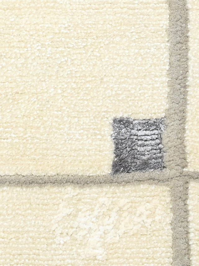 Alinaa handgeknüpfter Wollteppich