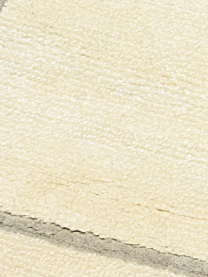 Alinaa Hand-knotted Wool Rug - Ivory