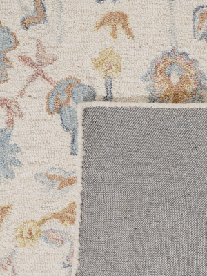 Saraya Hand-tufted Wool Persian Rug - Off-White