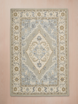 Raihaan Hand-tufted Wool Persian Rug - Grey