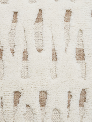 Icaria Hand-knotted Wool Abstract Rug - Off-White