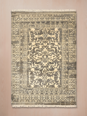 Nariza Hand-knotted Wool-Silk Persian Rug - Charcoal