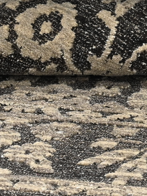 Nazneen Hand-knotted Wool-Silk Persian Rug - Charcoal