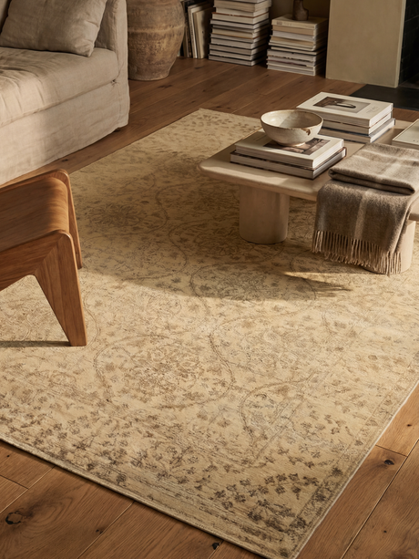 Shirin Handgeknüpfter Teppich aus Wolle und Seide