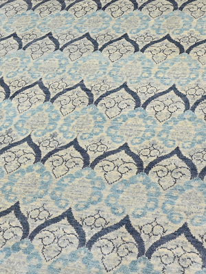 Reverie Hand-knotted Wool Persian Rug - Grey