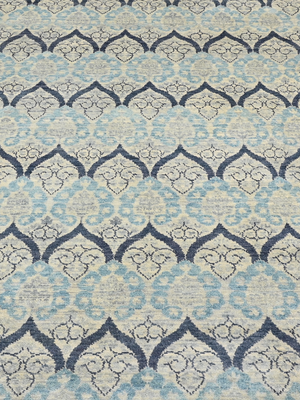 Reverie Hand-knotted Wool Persian Rug - Grey