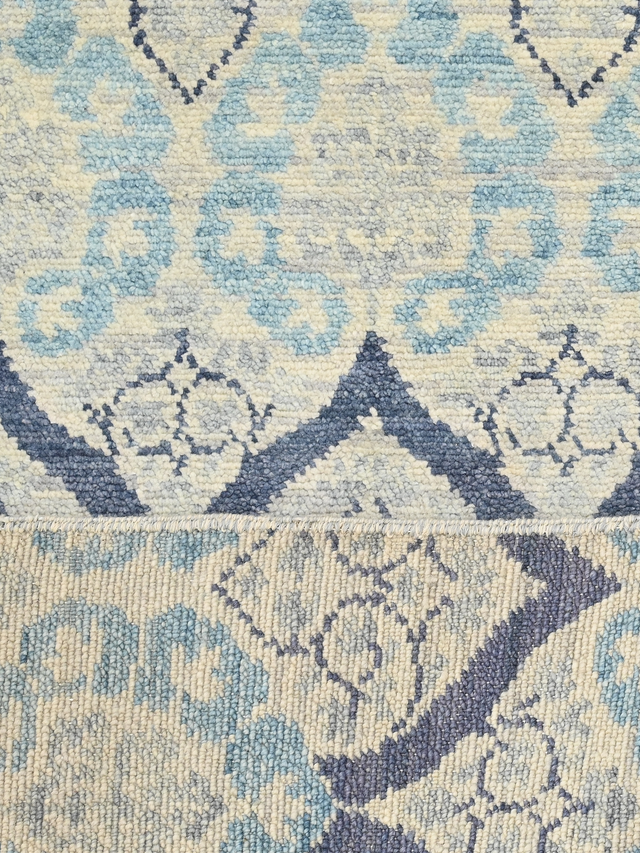 Reverie handgeknüpfter Wollteppich