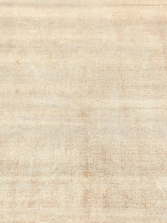 Nayra Hand-woven Scalloped Rug