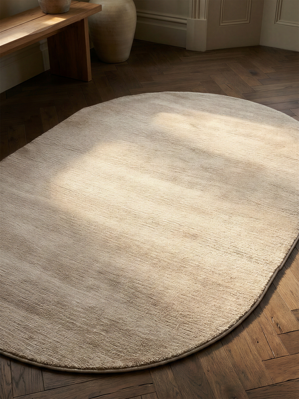 Aaruni Hand-woven Oval Rug - Beige