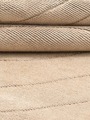 Siyana Hand-woven Organic Rug - Beige