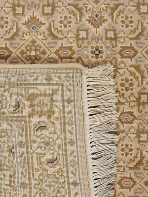 Rebekah Hand-knotted Wool Persian Rug - Beige