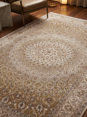Lisha Hand-knotted Wool Persian Rug - Beige