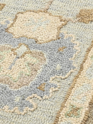 Callum Hand-tufted Wool Persian Rug - Blue