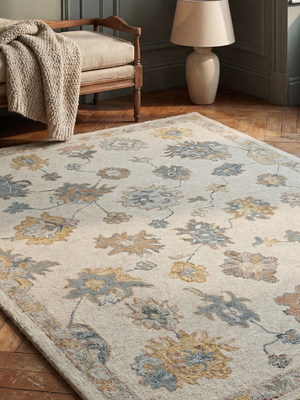 Abi Hand-tufted Wool Persian Rug - Ivory