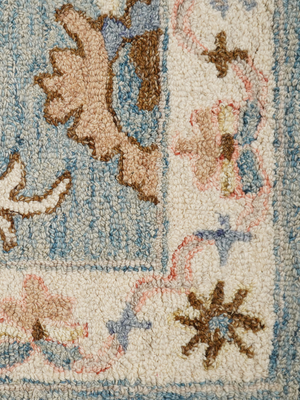 Tahmina Hand-tufted Wool Persian Rug - Blue
