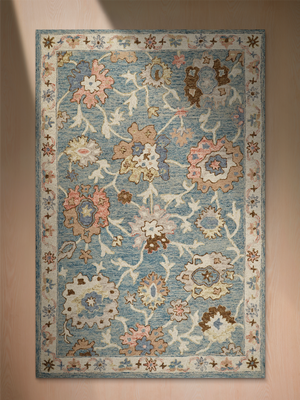 Tahmina Hand-tufted Wool Persian Rug - Blue