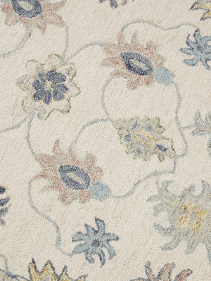 Dilay Hand-tufted Wool Persian Rug - Ivory
