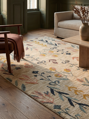 Pamela Hand-tufted Wool Floral Rug - Beige