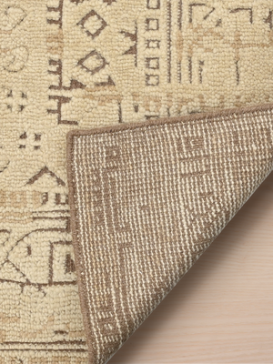 Srija Hand-knotted Wool Persian Rug - Beige