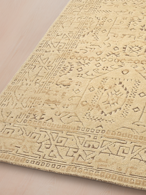 Srija Hand-knotted Wool Persian Rug - Beige
